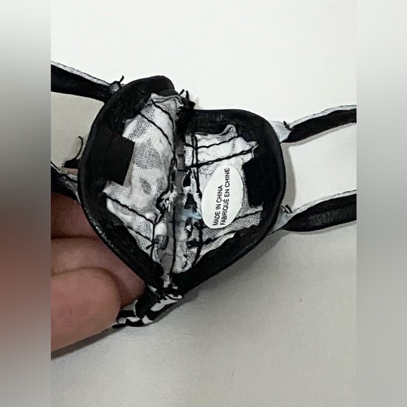 2009 MGA Best Friends Club BFC Ink. Addison Doll - Picture 8 of 8